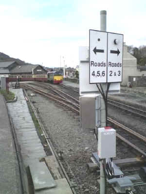 PH_MC17-3-12new siding signage.jpg (116830 bytes)
