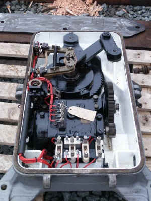 S14_JC16-1-10CP motor.jpg (81141 bytes)