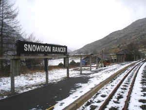Snowdon Ranger Halt_JE5-2-09N.jpg (60781 bytes)
